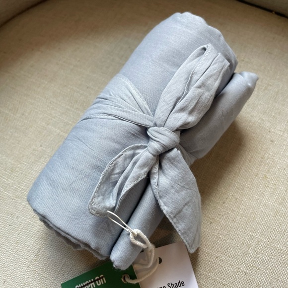 Set of 2 NWT Urban Outfitters Drape Shade Curtains - Picture 5 of 10